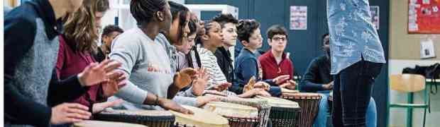 Ne pas parler du passé, oublier et s'évader»